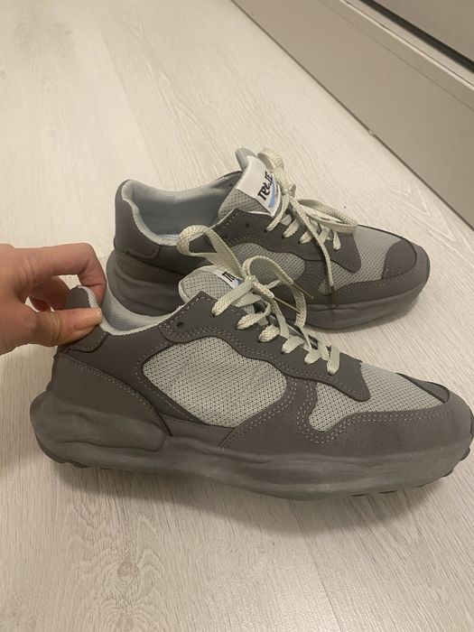 Продам кросовки новые