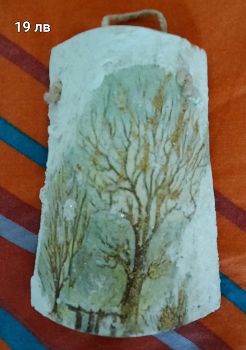 Ръчно рисувани малки керемидки