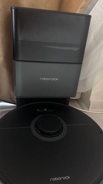 robot aspirator Roborock Q7 Max