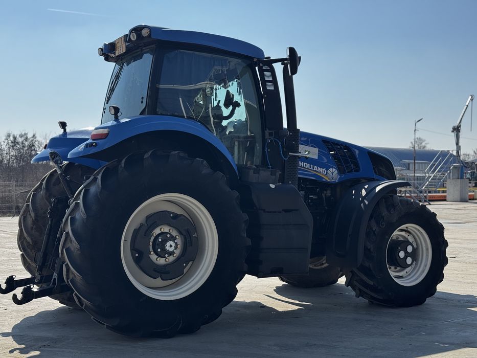 New Holland T8.390