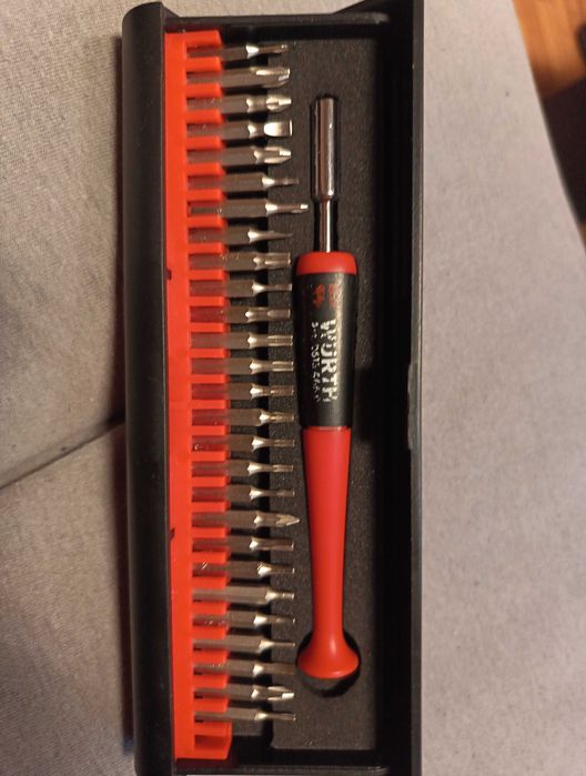 Scule Würth originale – trusă mecanică + biți, preț negociabil