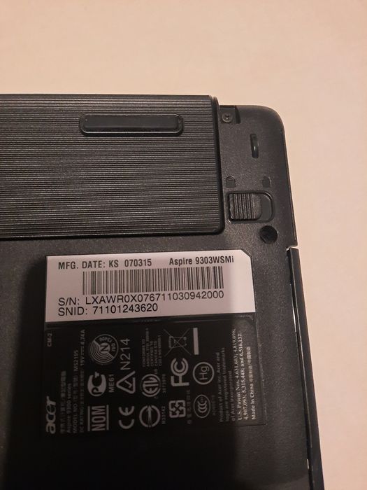 Laptop acer aspire 9303