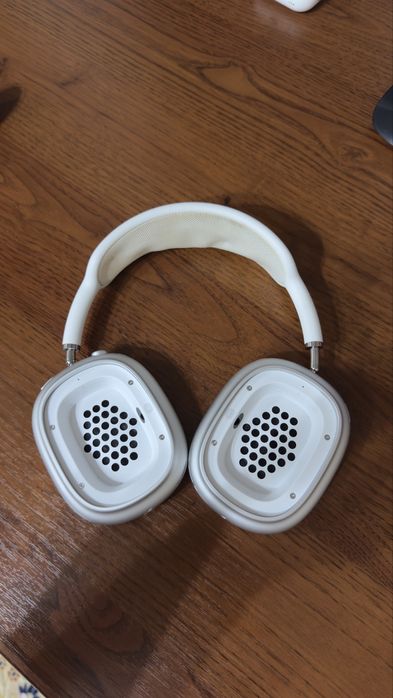 Airpods Max 1st Generation