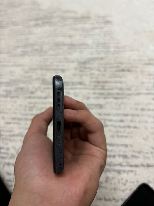 Продаю телефон Poco x5