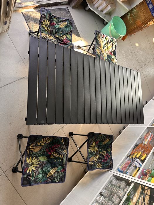 Стол стулья 4 шт стулья