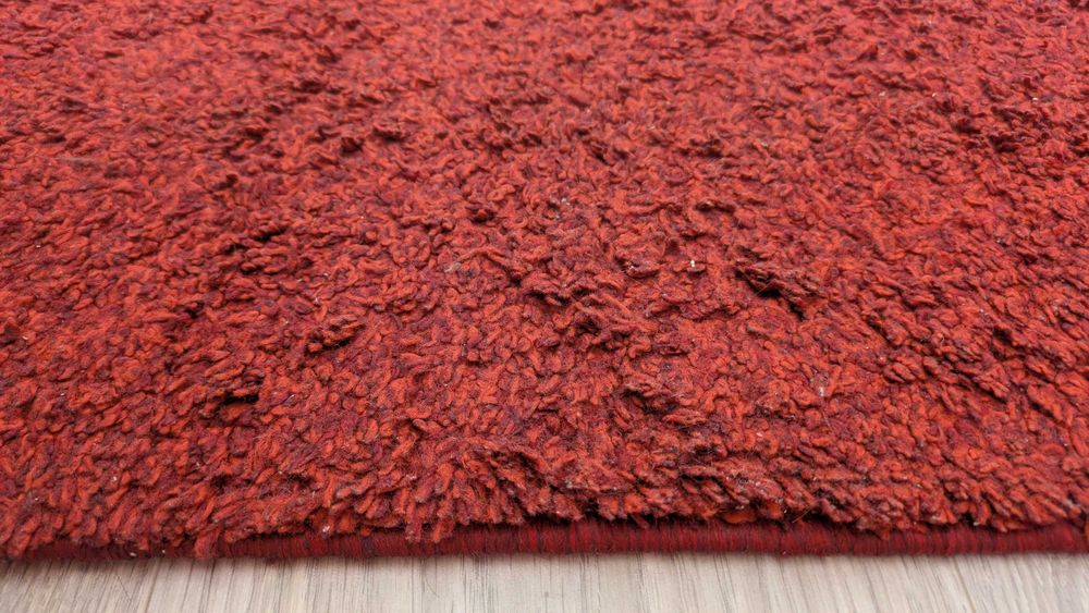 Covor bordo cu fir lung 235x160