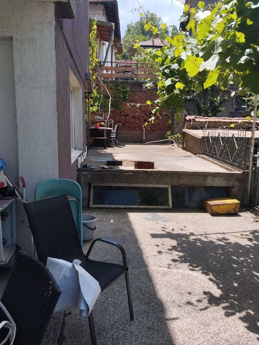 Продава се Етаж от къща в Кюстендил, Център - 94 кв.м за 745 €/кв.м - Снимка #7