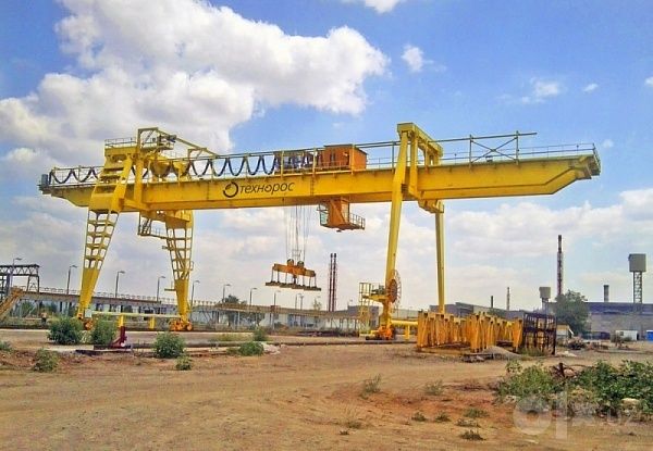 Казловой кран 20тонн