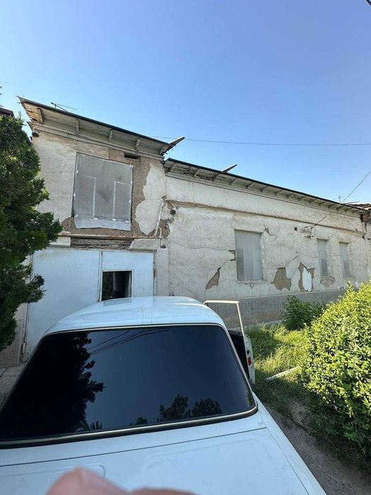 Uy Sotiladi!! Uchtepa tumani Taqachida oq masjid mahallasi chevar 7 uy