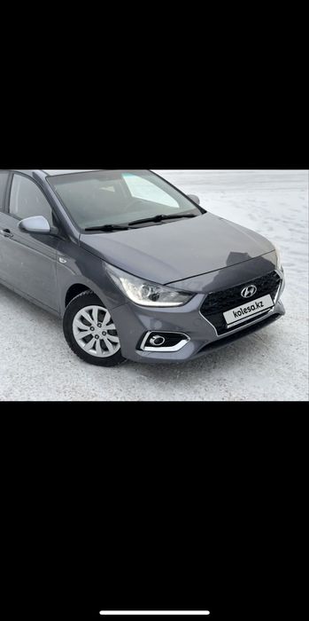 Продаю акцент в отличном состояний