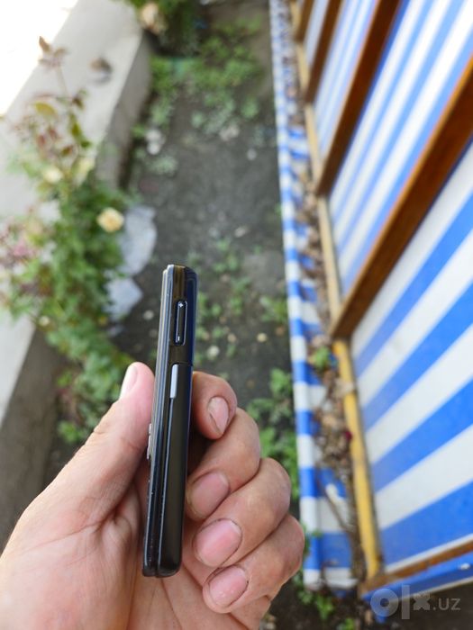 Nokia 63 00 rodnoy