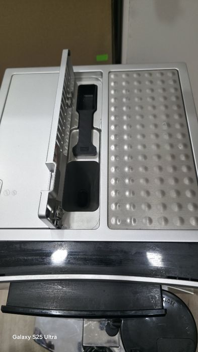 Delongi Perfecta sam 5600