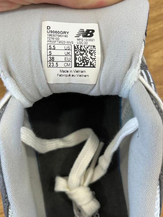 New Balance 9060 - Mărimea 38 - Noi în cutie
