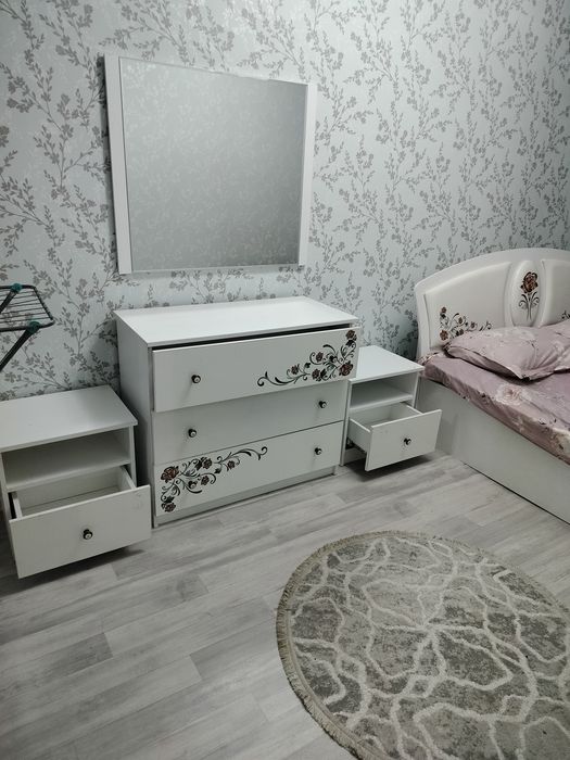 Спальный гарнитур
