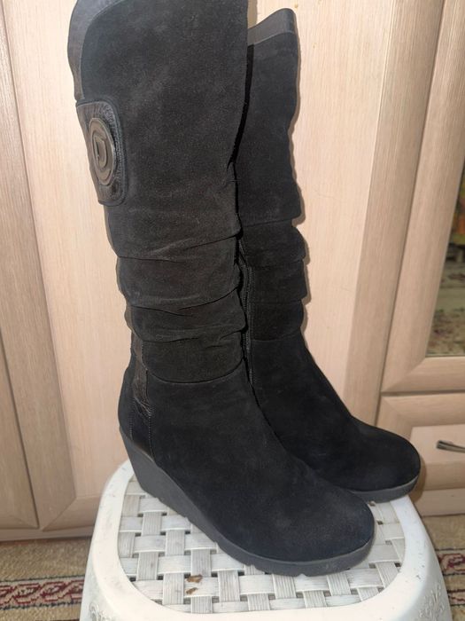 Замшевые сапоги зимние