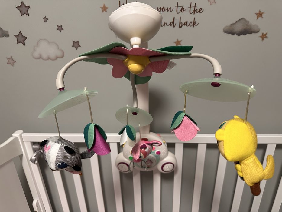 TINY LOVE Музикална въртележка за бебешко креватче