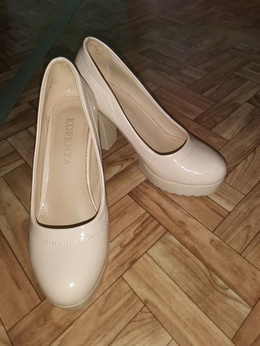 Продам туфли