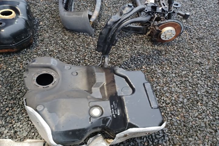 Rezervor combustibil COMBI Volkswagen VW Passat B7