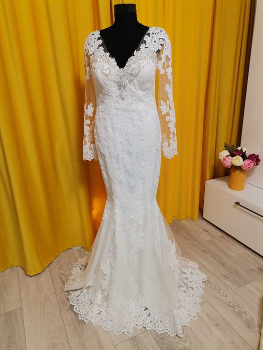 Vand rochie de mireasa
