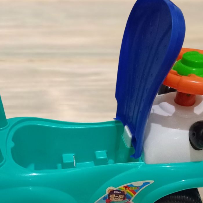 Машинка-каталка "Панда"