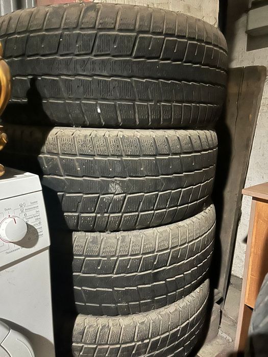 Шины 285/60/R18.