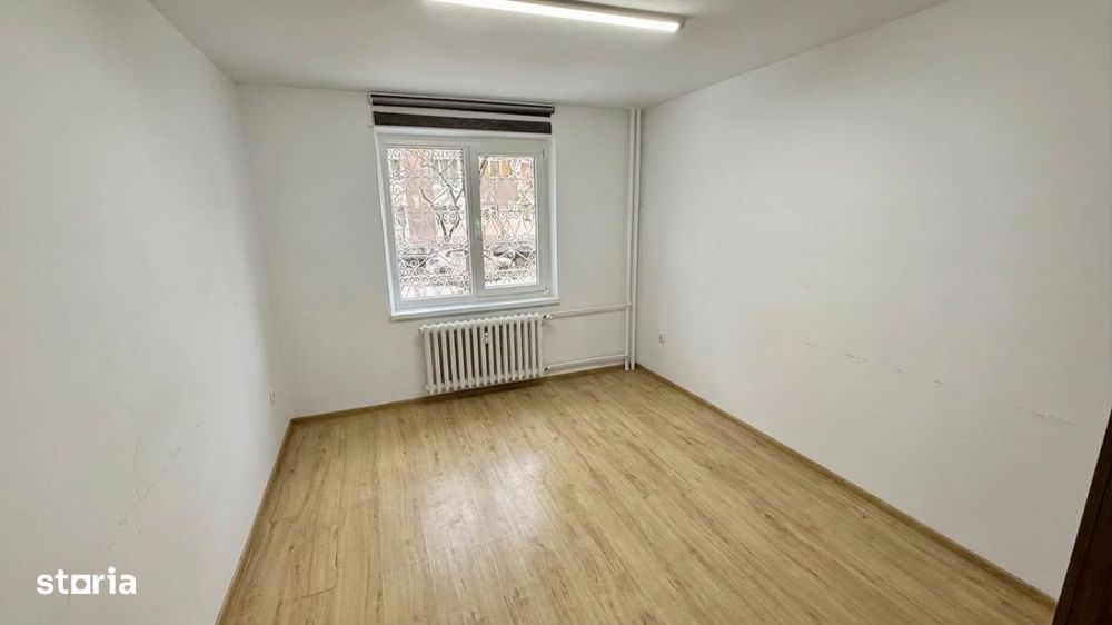 Apartament 4 camere Crangasi