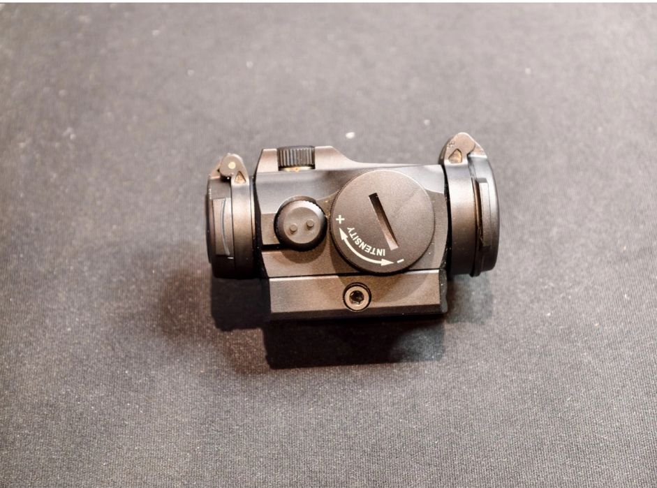 Aimpoint Micro h2 2 moa pentru weaver