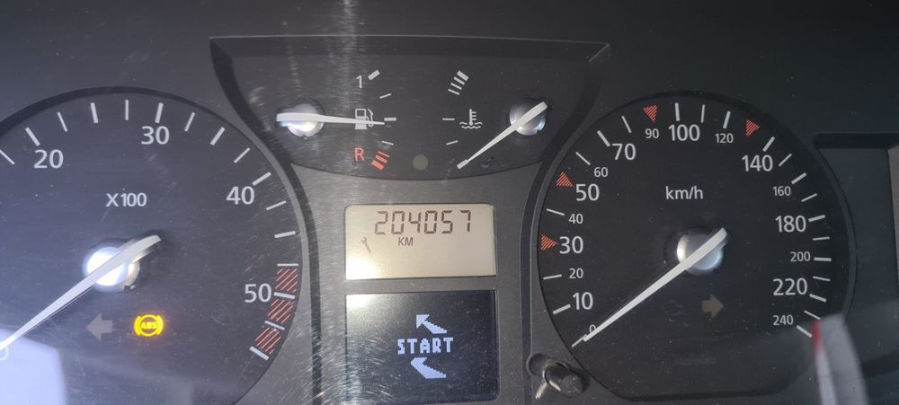 Рено Вел сатис !