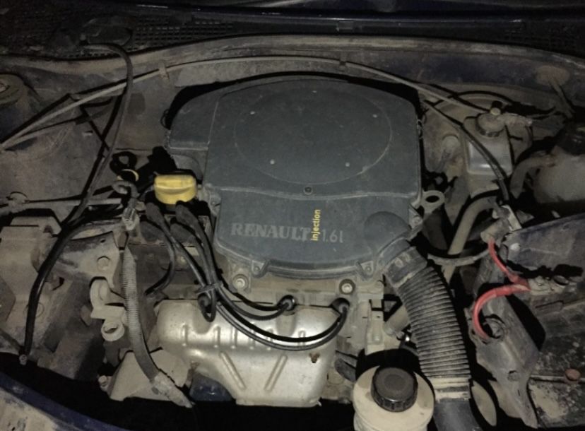 Motor 1.6 8v Dacia Logan,faruri,bara fata/spate,stopuri,usi portiere.
