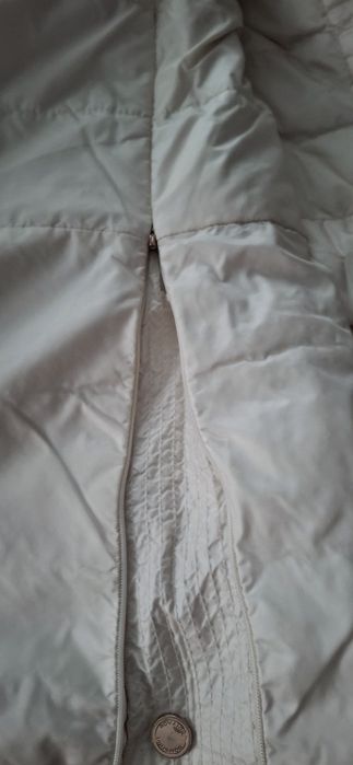 Женская Куртка 52р