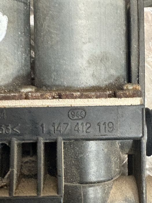 Bmw e39 2.5i Клапан Парно