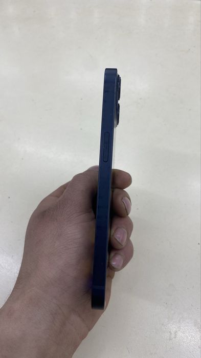 Iphone 13 с гарнтя