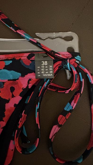 Долнище на бански Etam ново р-р 38