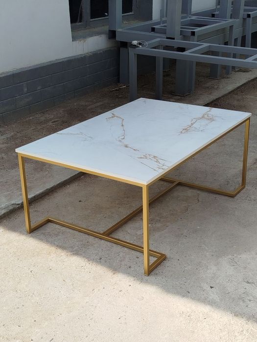 Журнальный столик из лофта