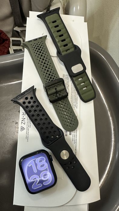 Продаю Apple watch 9 45mm