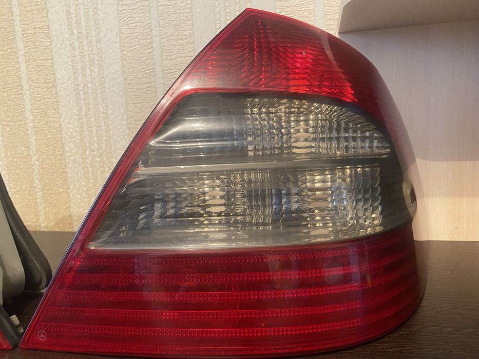 Фонари от w211 рестайлинг