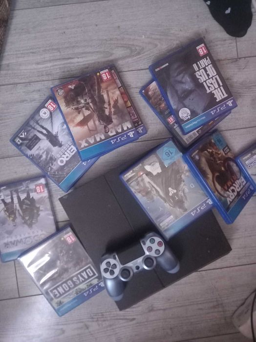 Vand ps4 plus jocuri