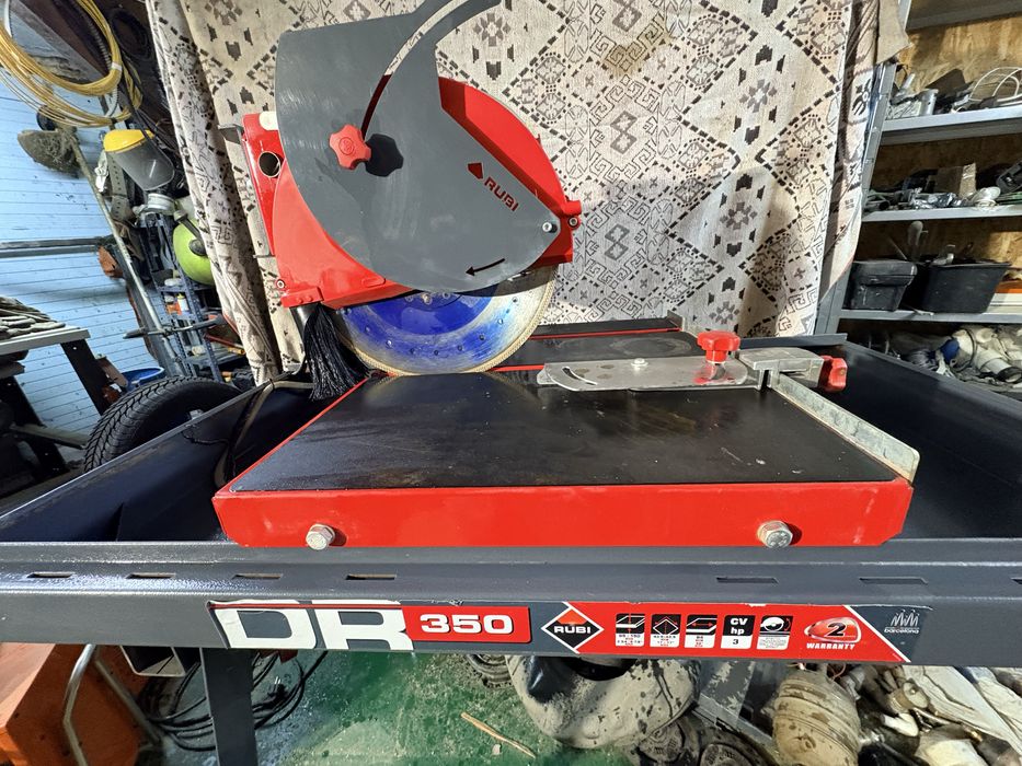 Masina taiat pavele si piatra Ruby DR 350 aproape noua,utilizata doua saptamani