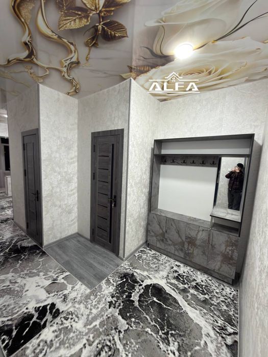 2 xonali 60m2 3-qavat kvartira sotiladi