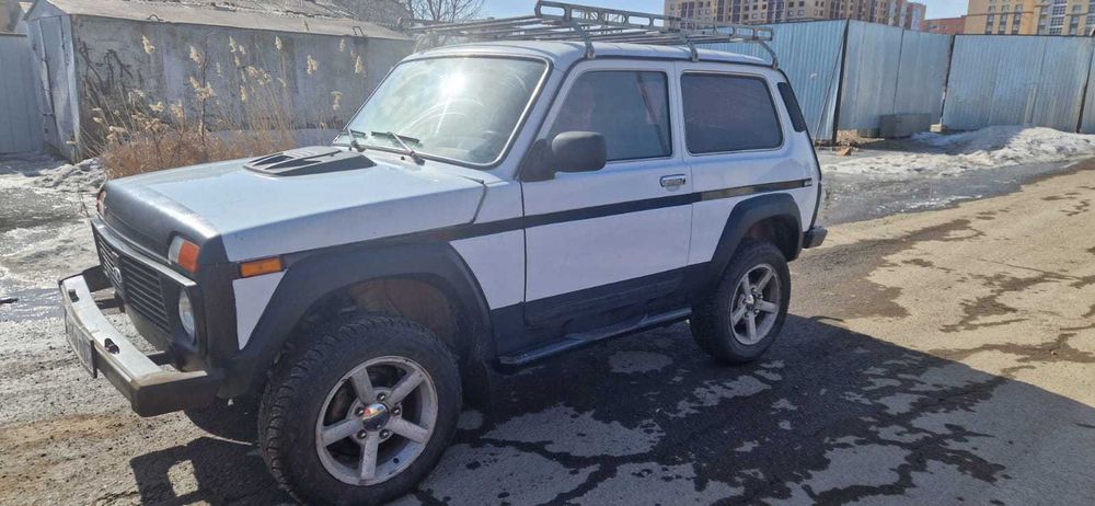 Нив 21214 для рыбалки и деревни