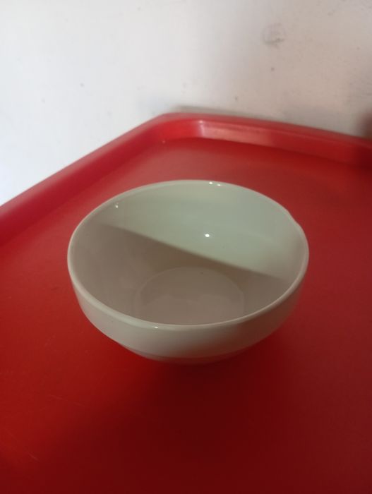 Kafe uchun idish tovoqlar