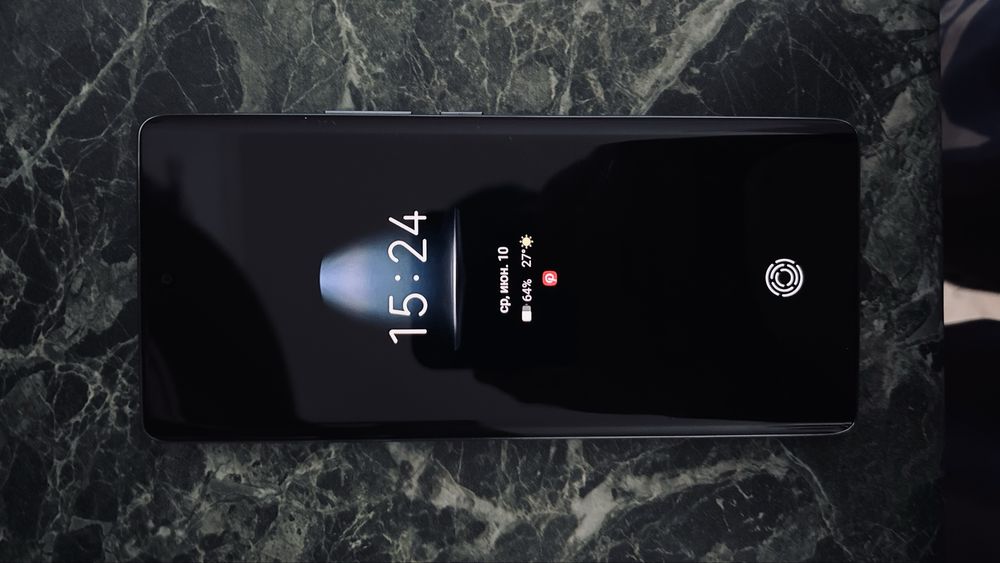 Tecno camon 30s.