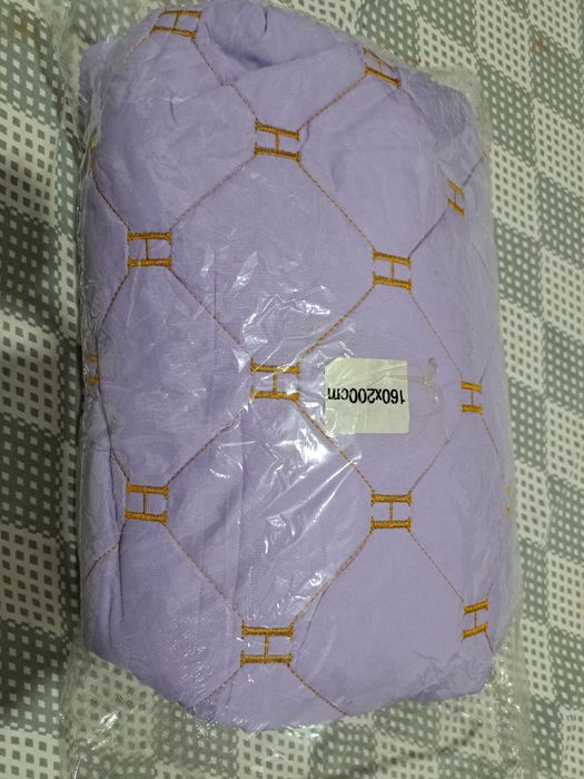 Наматрасники и одеяло