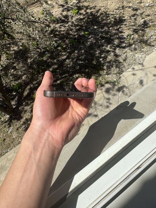 Продаю IPhone 16 pro 128g 90#