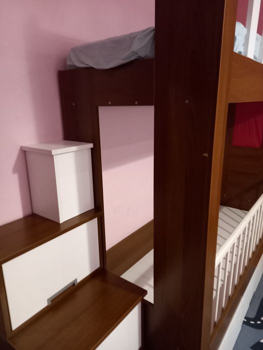 Двуетажно  легло