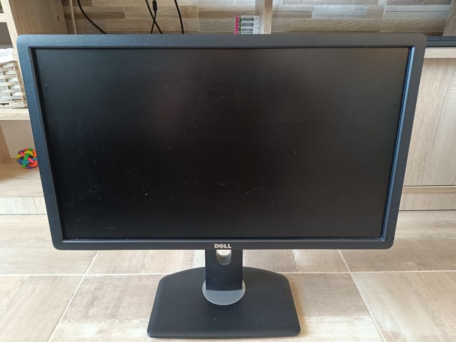 Монитор Dell 23"
