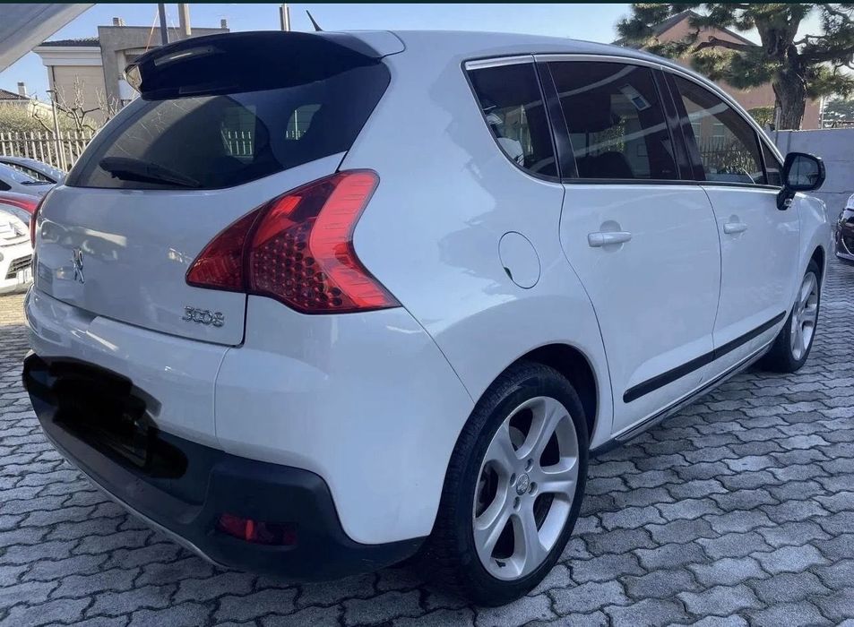 Peugeot 3008 Peugeot 3008 - hybrid 2013 226 000 km reali Interior piele + audio cu