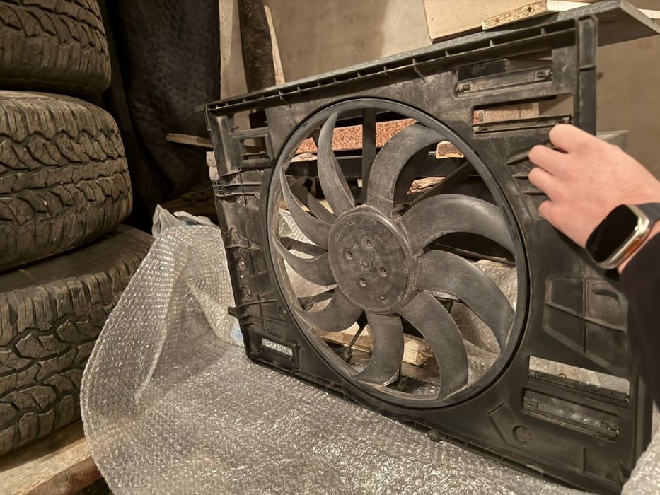 Вентилятор охлаждения+радиатор Geely Atlas