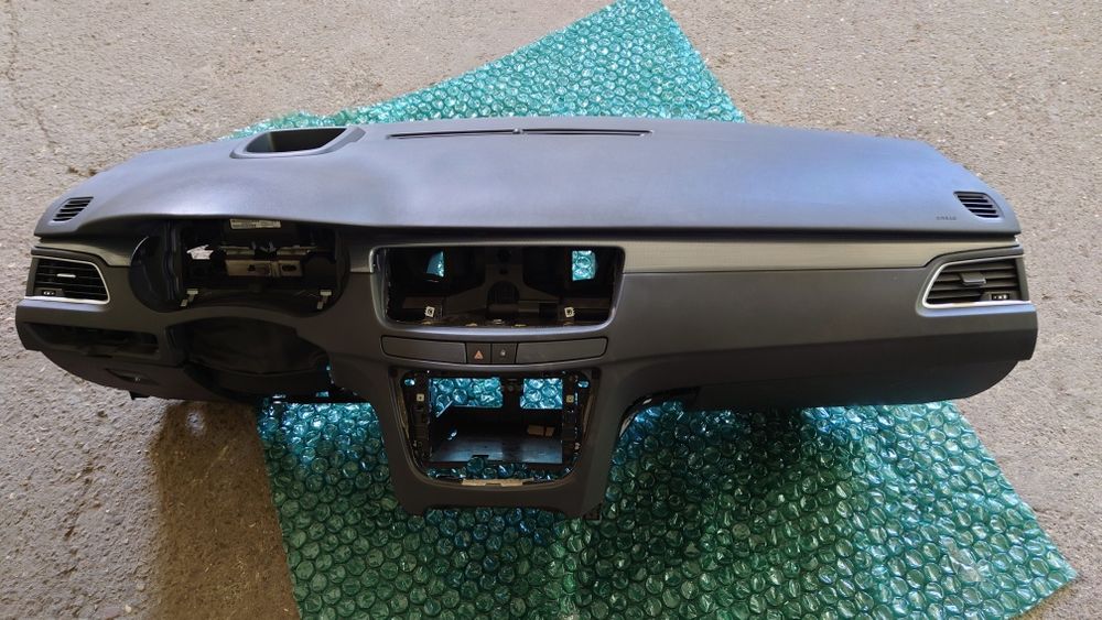Plansa bord peugeot 508