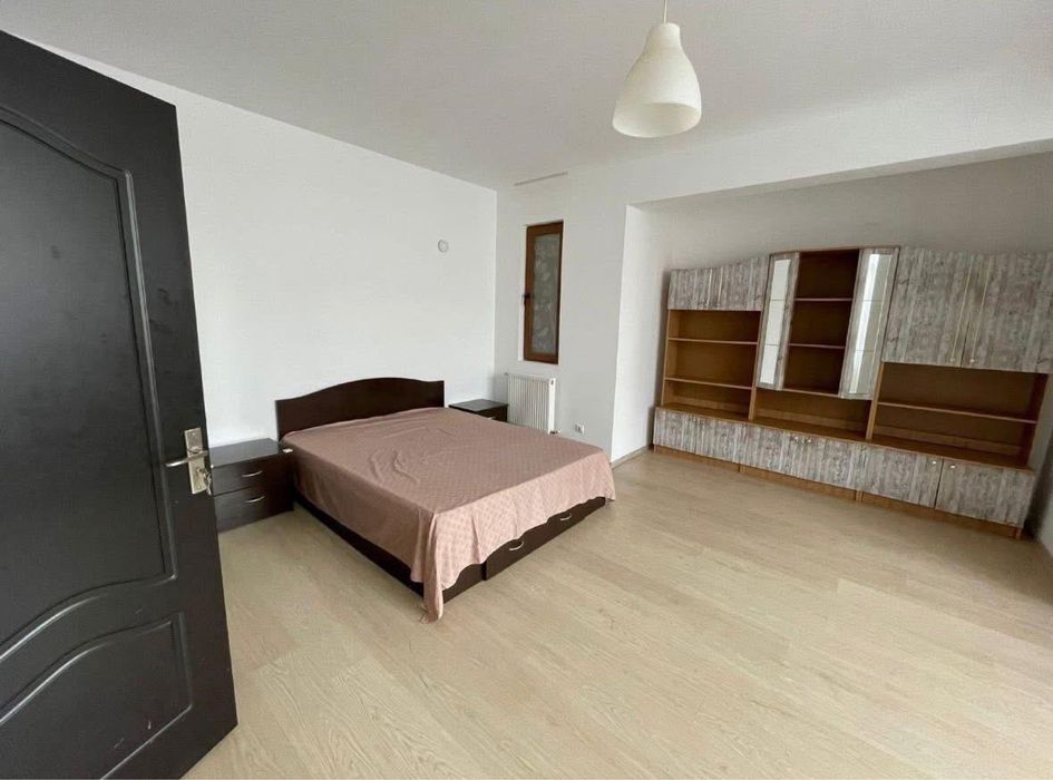 Apartament de inchiriat